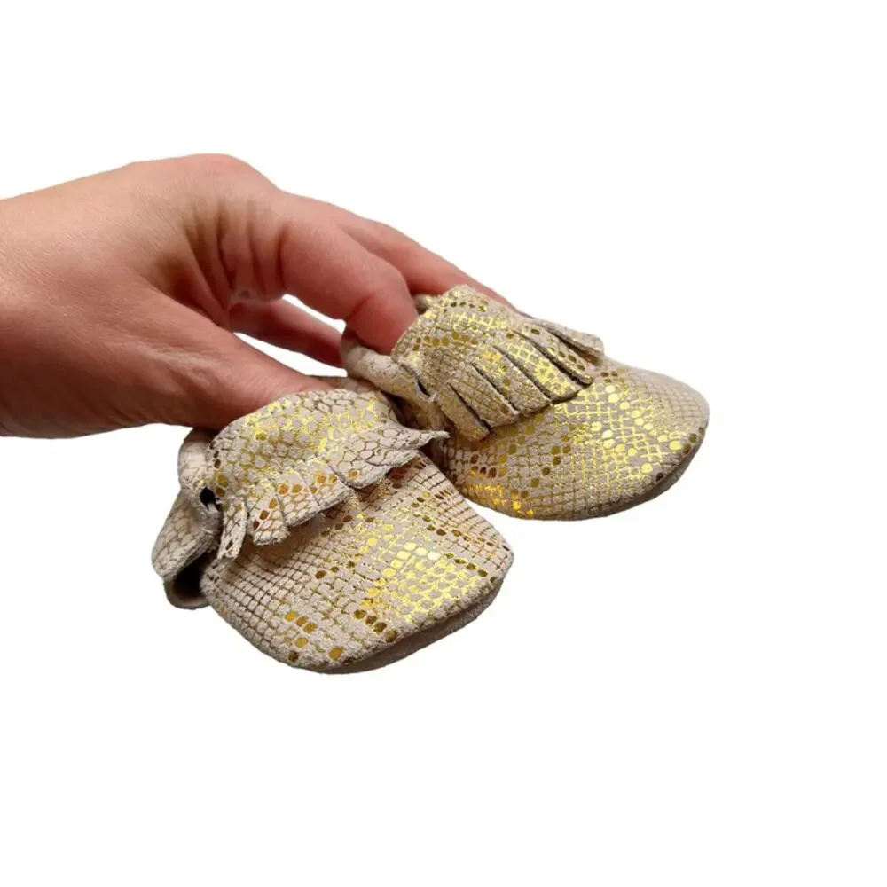 NWOT BirdRock Baby Gold Snakeskin Moccasins Size 2